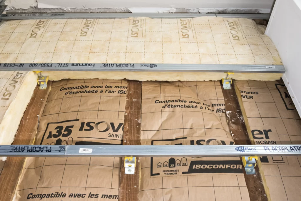 assurance décennale isolation thermique et acoustique par l’intérieur